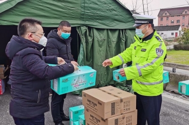 抗击疫情  银河官方入口(中国)最新官网入口在行动