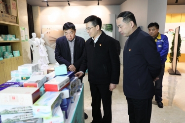 领导调研 | 平湖市委副书记、代市长周军波一行莅临银河官方入口(中国)最新官网入口调研交流
