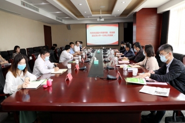 嘉兴市委常委、统战部部长李小平一行莅临银河官方入口(中国)最新官网入口调研指导