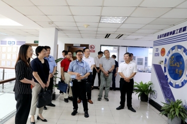 2020年7月14日，时任浙江省总工会党组成员、副主席张卫华一行莅临银河官方入口(中国)最新官网入口调研推进新时代产业工人队伍建设改革工作