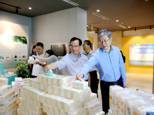 On May 22, 2019, CAI Guohua, then the full-time deputy secretary of the Comprehensive Party Committee of Social Organizations in Zhejiang Province and the director of the Social Organization Administration Bureau of the Provincial Department of Civil Affa